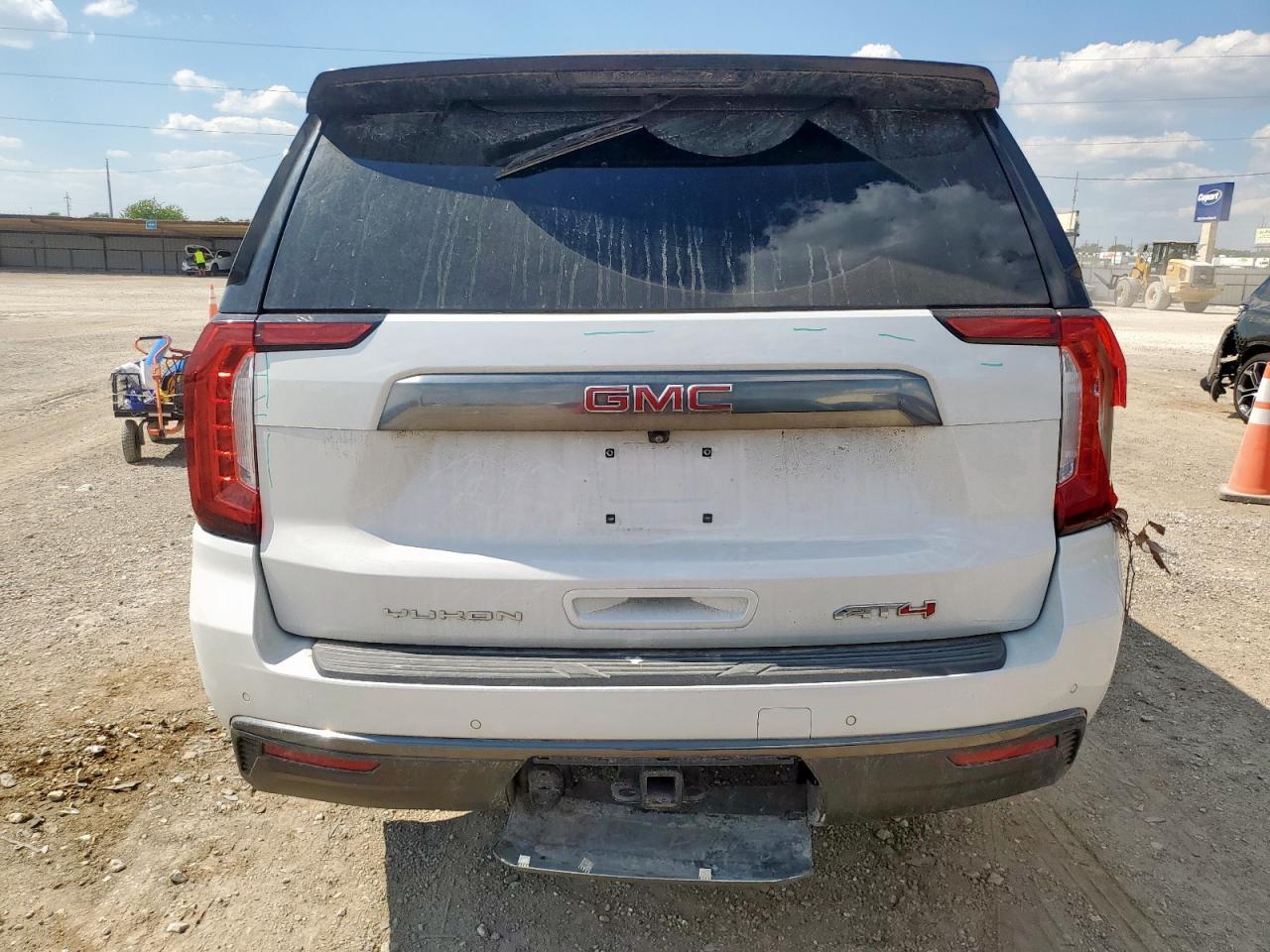 2021 GMC Yukon