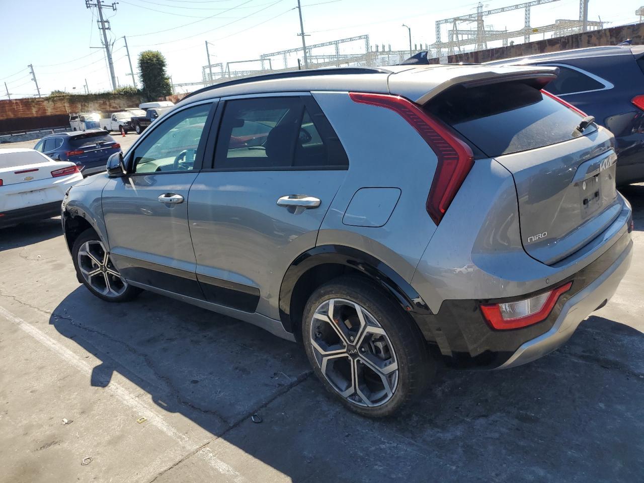 2023 KIA Niro