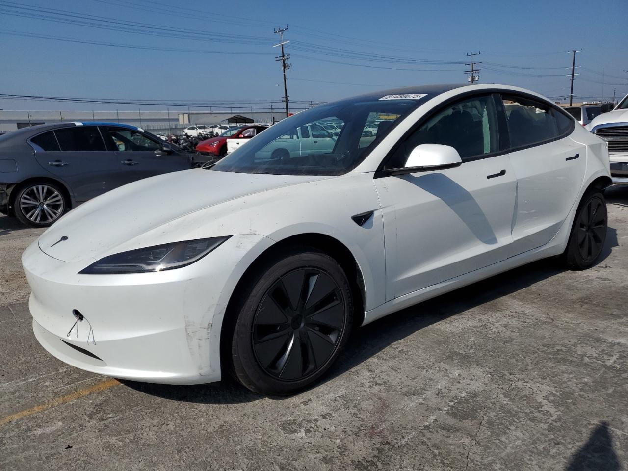 2025 TESLA MODEL 3