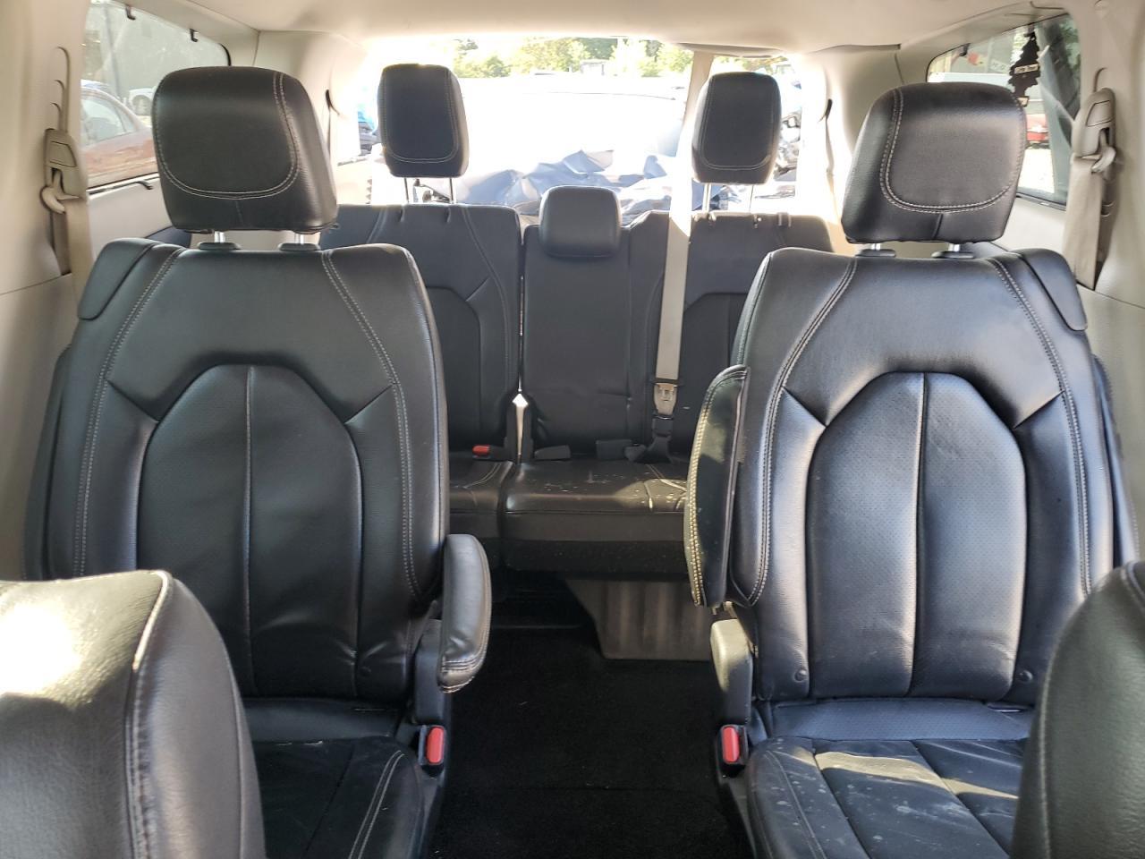 2022 CHRYSLER Pacifica
