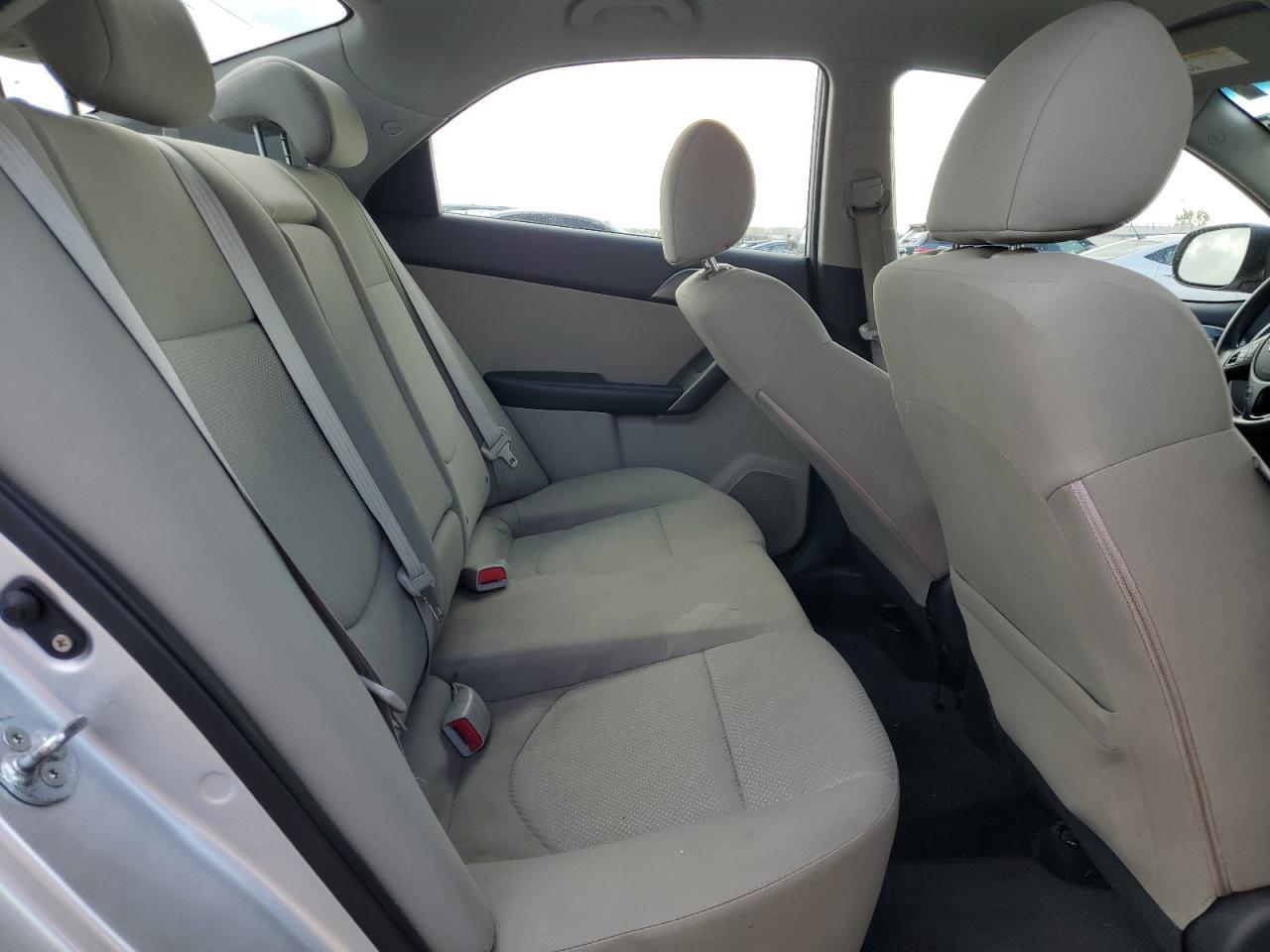 2013 KIA FORTE