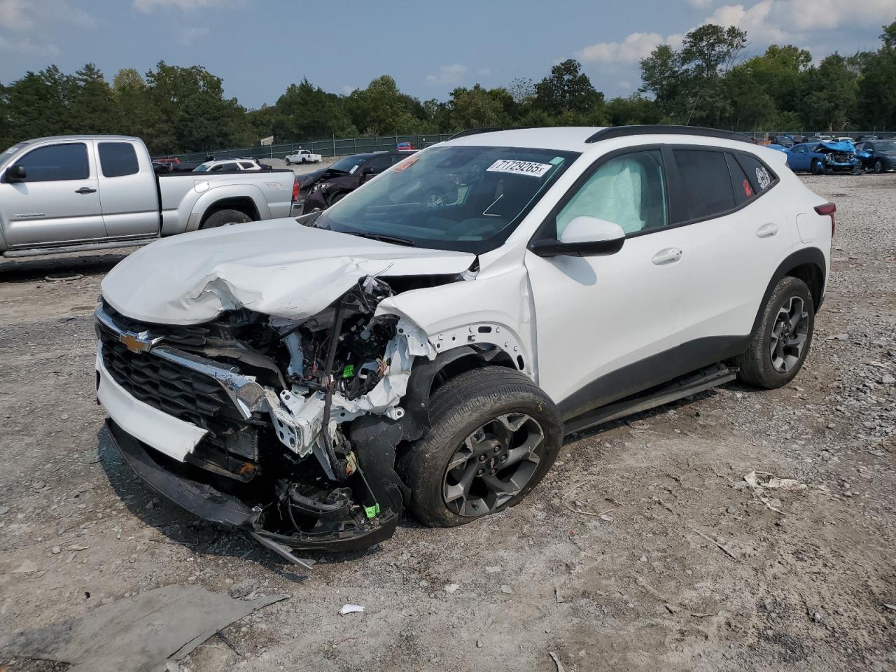 2025 CHEVROLET TRAX