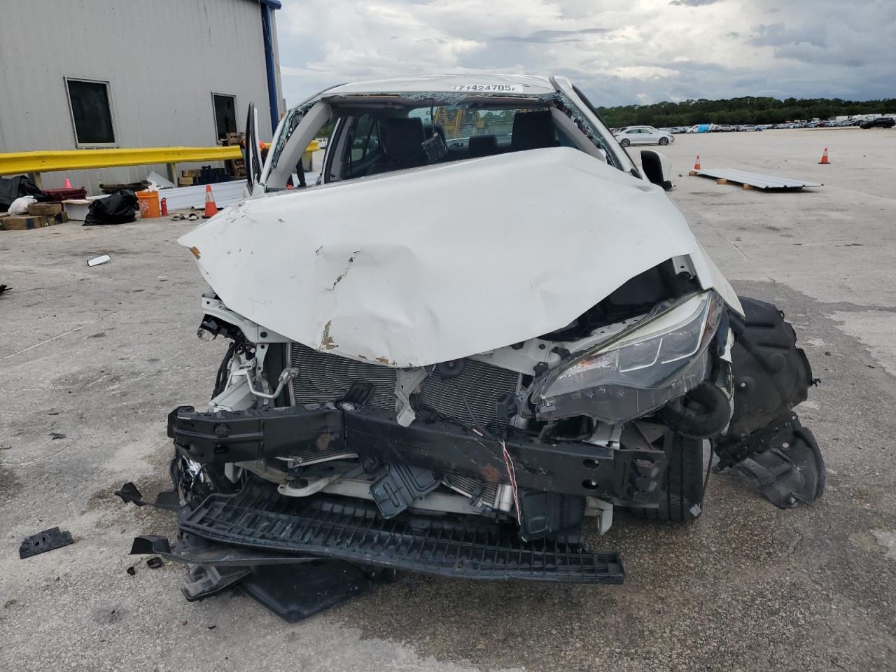 2017 TOYOTA COROLLA