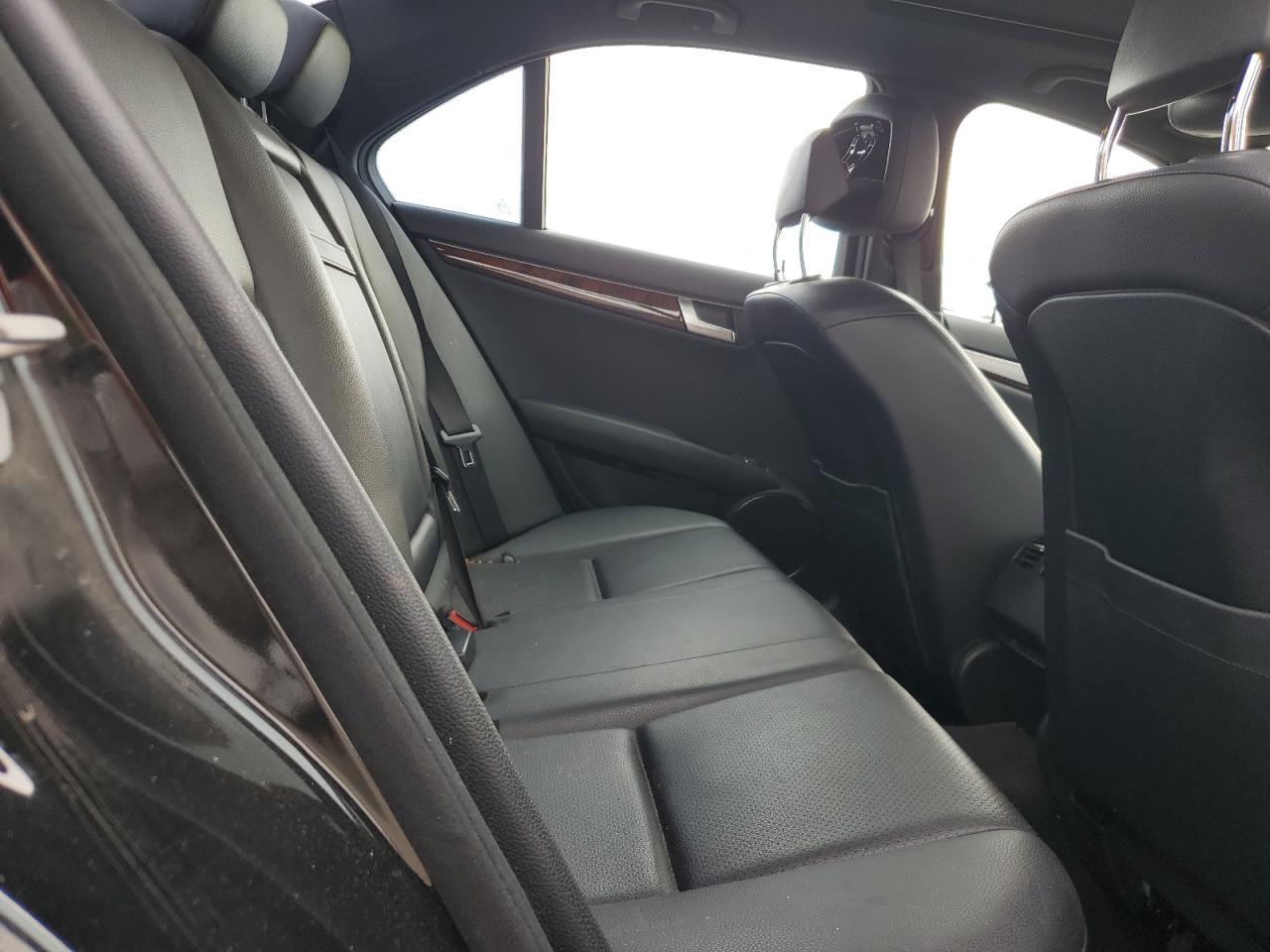 2012 MERCEDES-BENZ C-CLASS