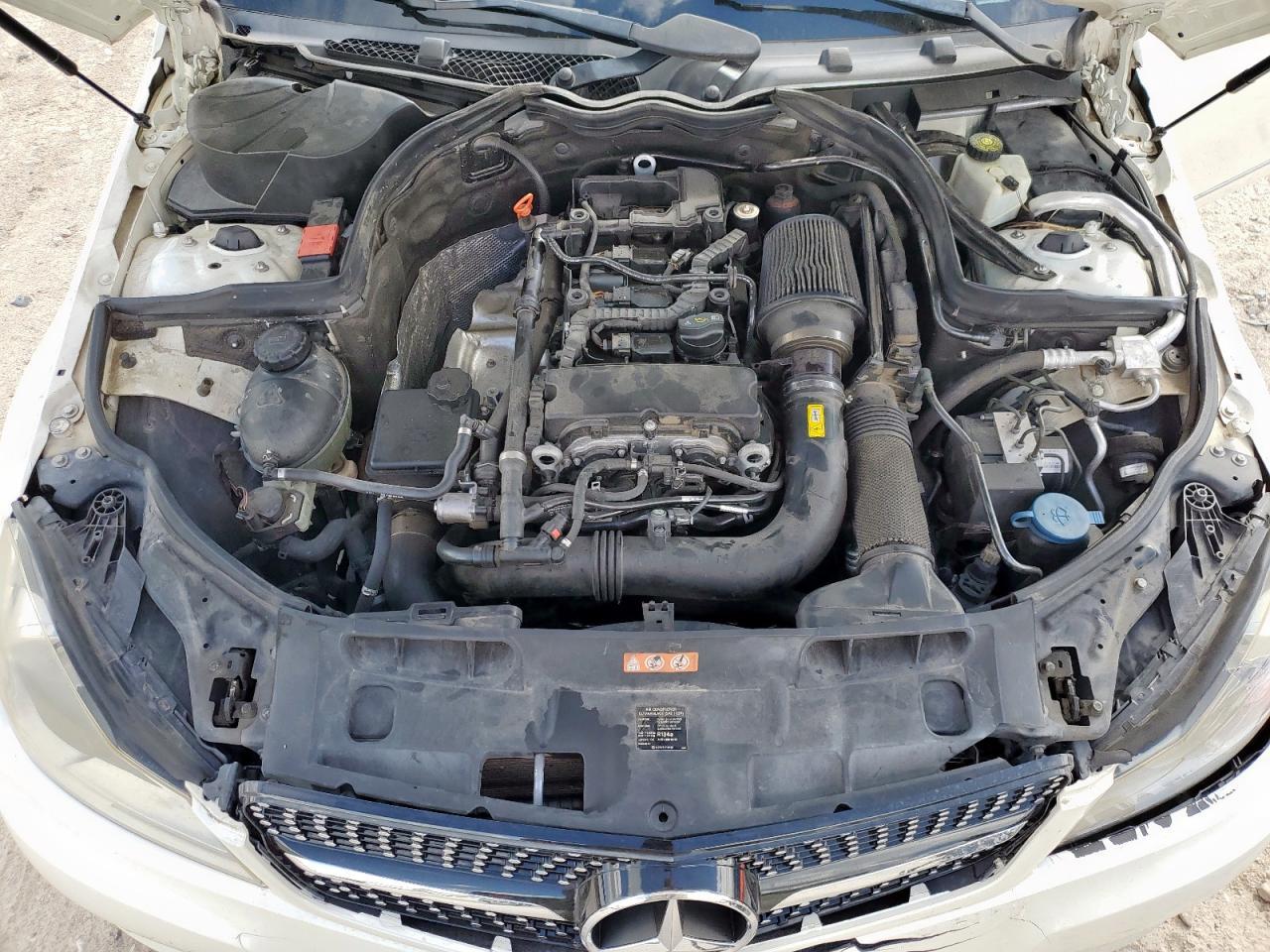 2012 MERCEDES-BENZ C-CLASS