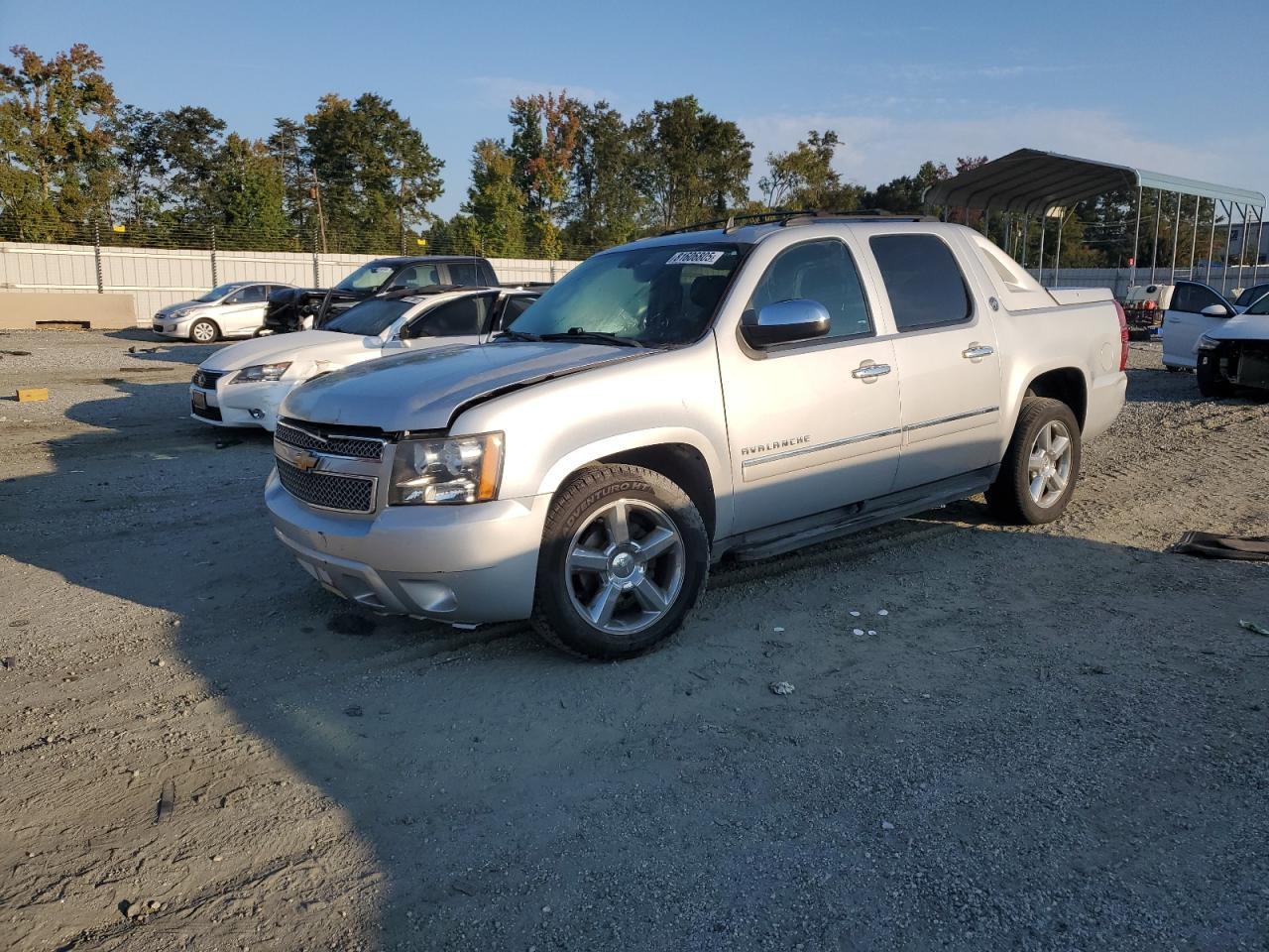 2013 CHEVROLET Avalanche