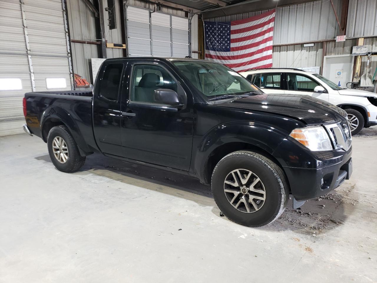 2014 NISSAN Frontier