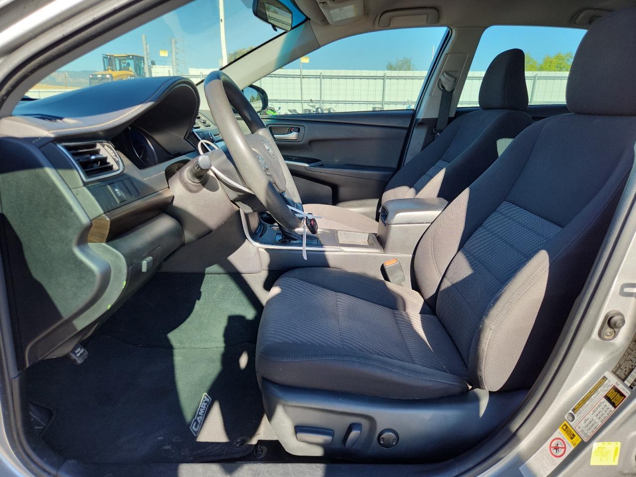 2017 TOYOTA CAMRY