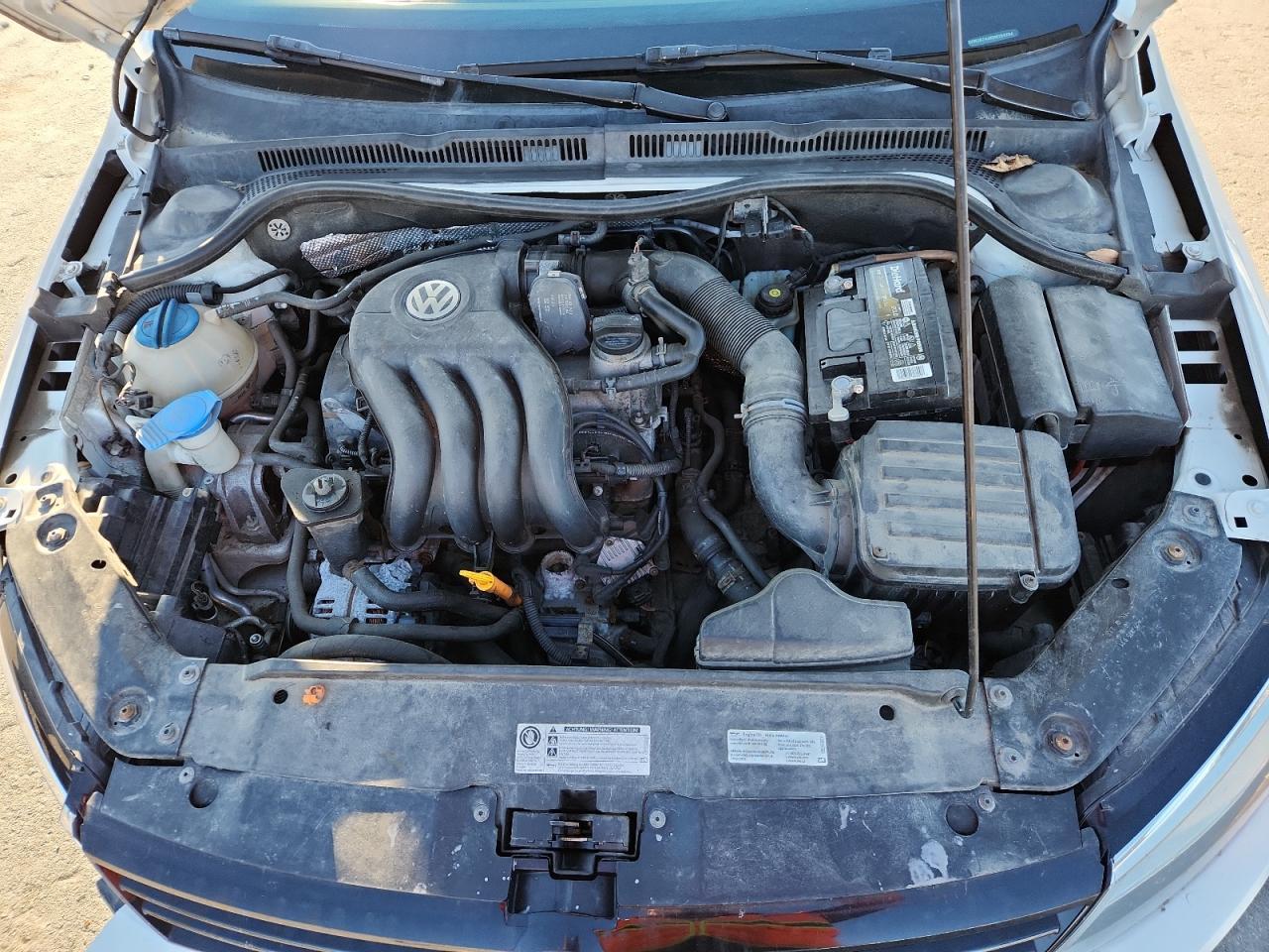 2013 VOLKSWAGEN JETTA
