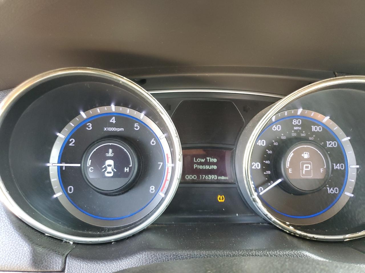 2012 HYUNDAI SONATA
