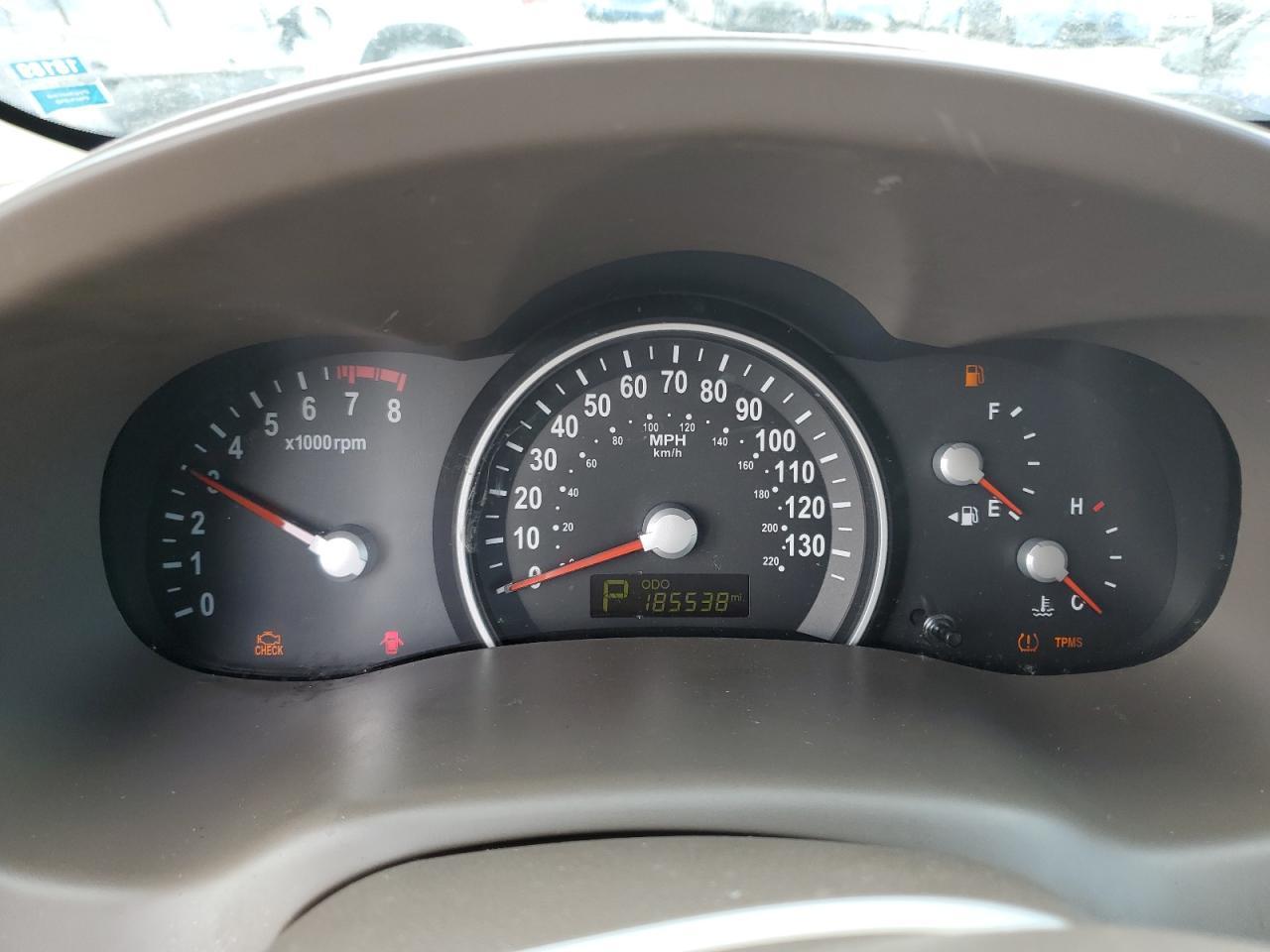2014 KIA SEDONA