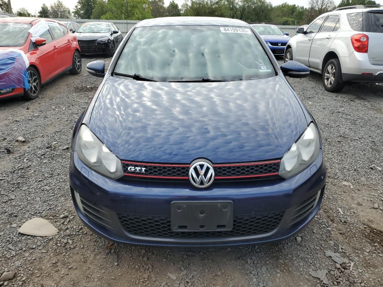 2011 VOLKSWAGEN GTI