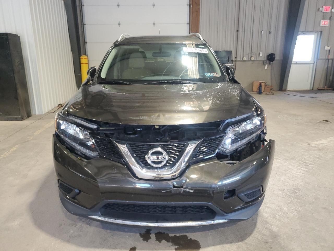 2015 NISSAN ROGUE