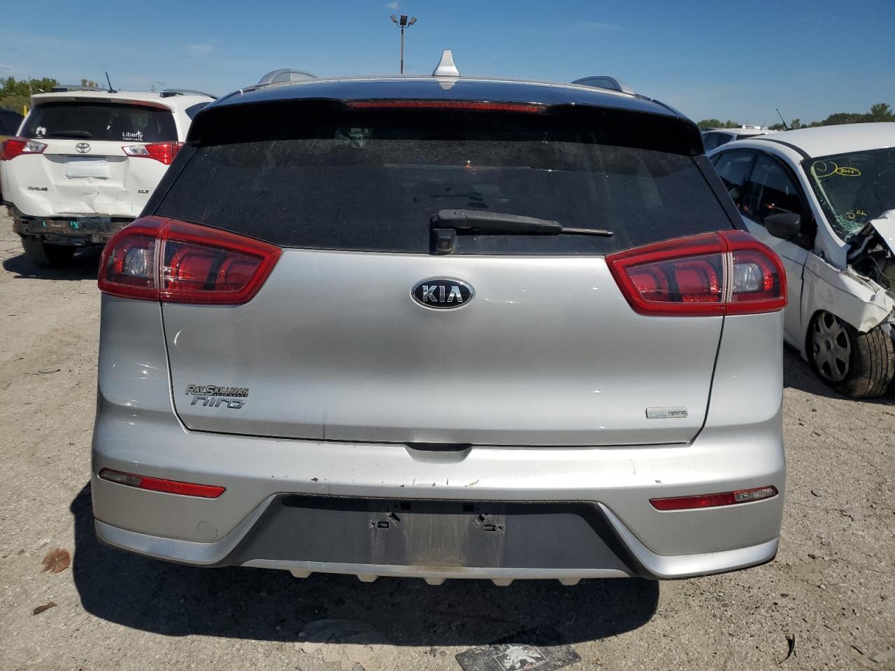 2017 KIA Niro