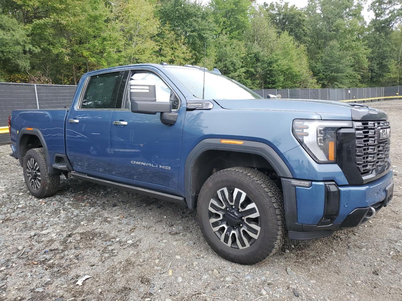 2025 GMC Sierra