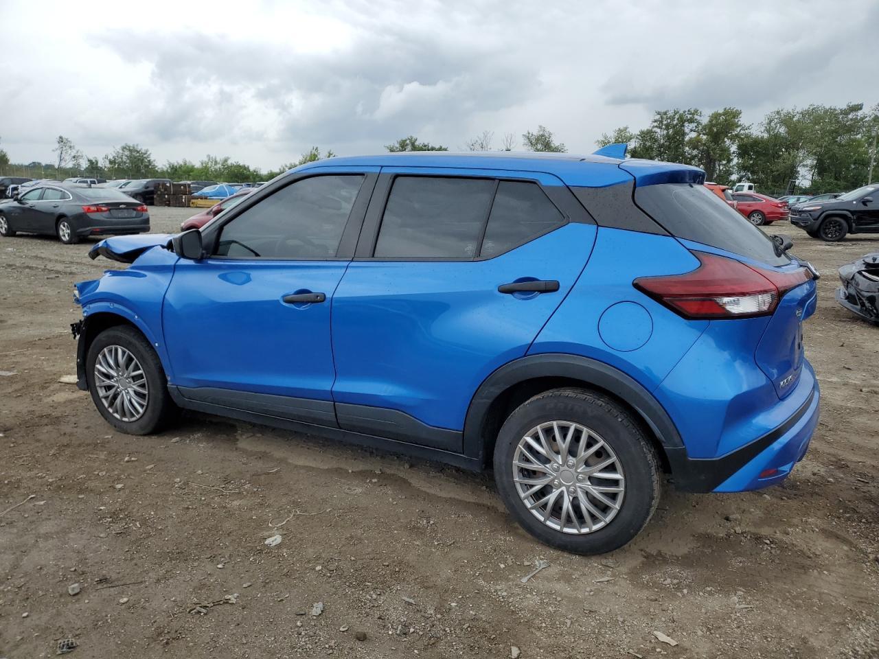 2021 NISSAN KICKS