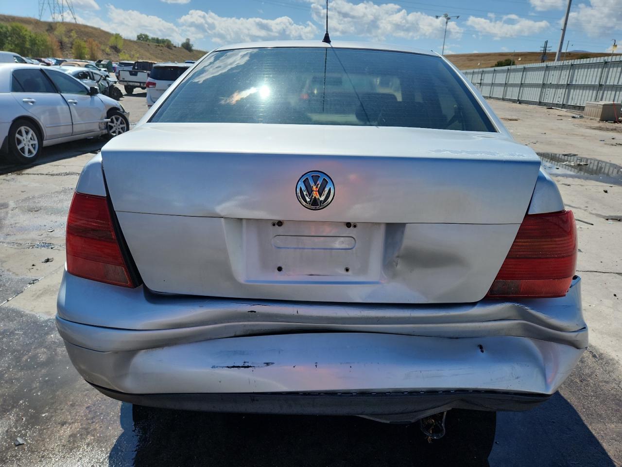 2000 VOLKSWAGEN JETTA