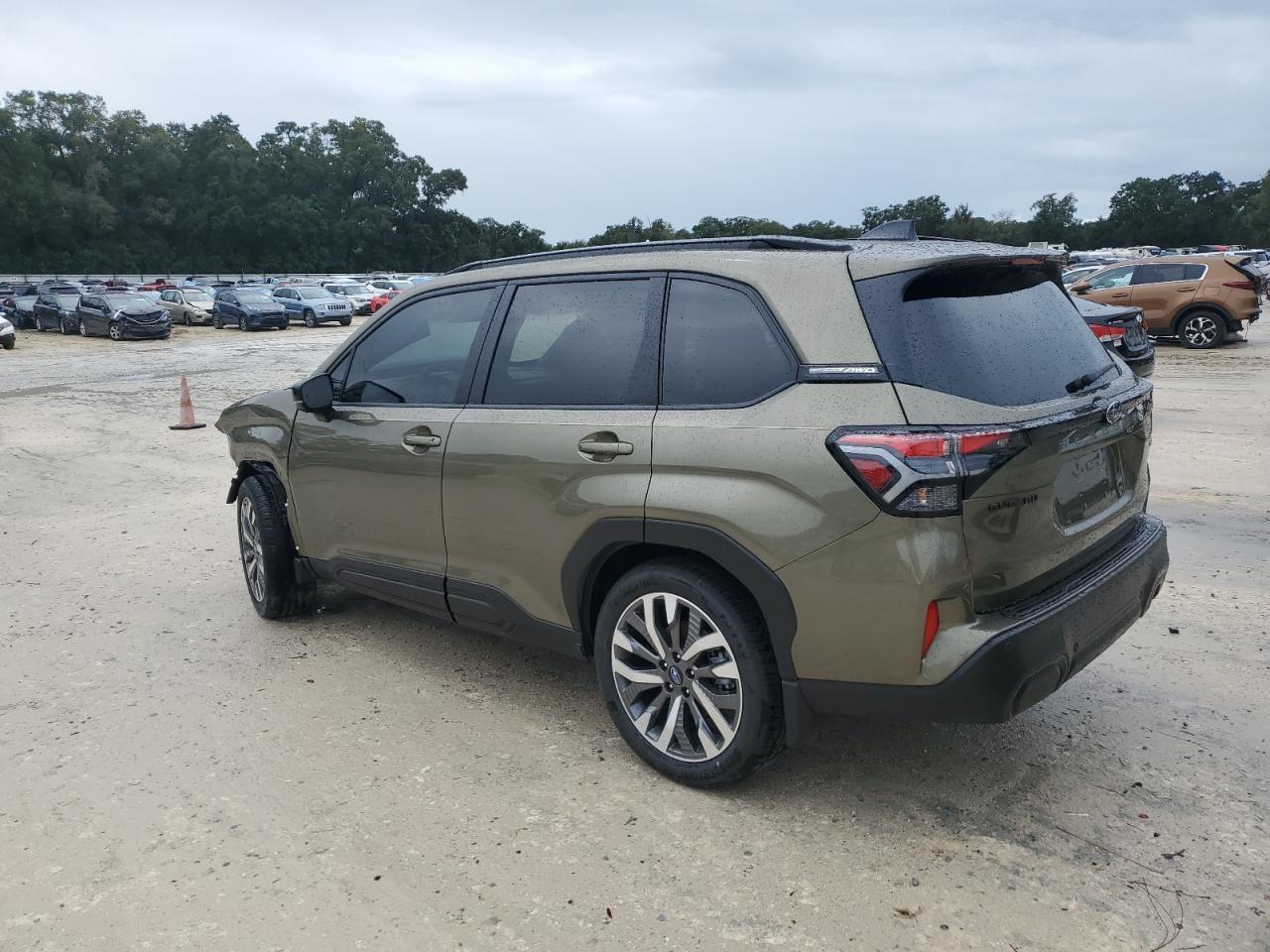 2025 SUBARU FORESTER
