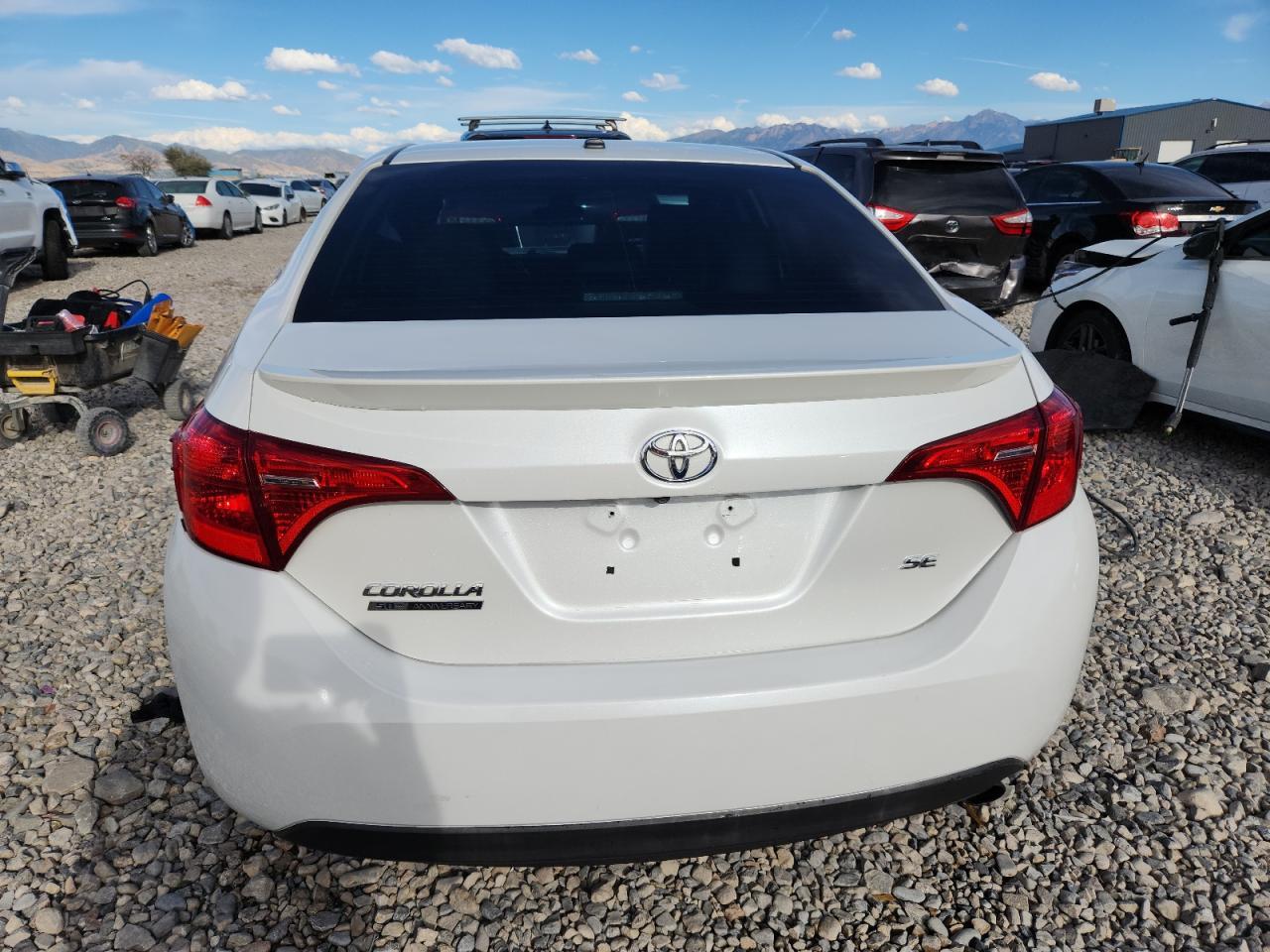 2017 TOYOTA COROLLA