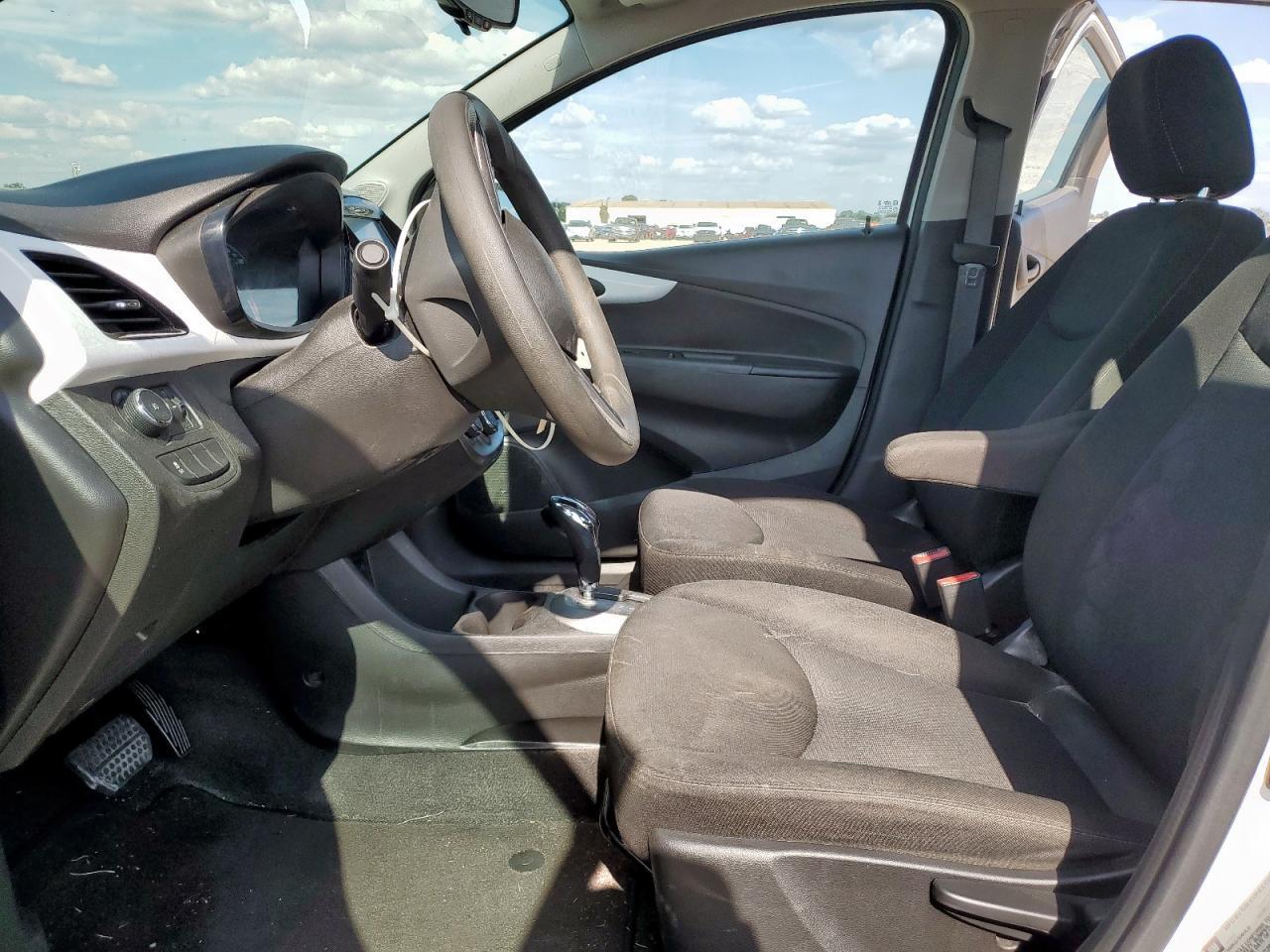 2017 CHEVROLET Spark