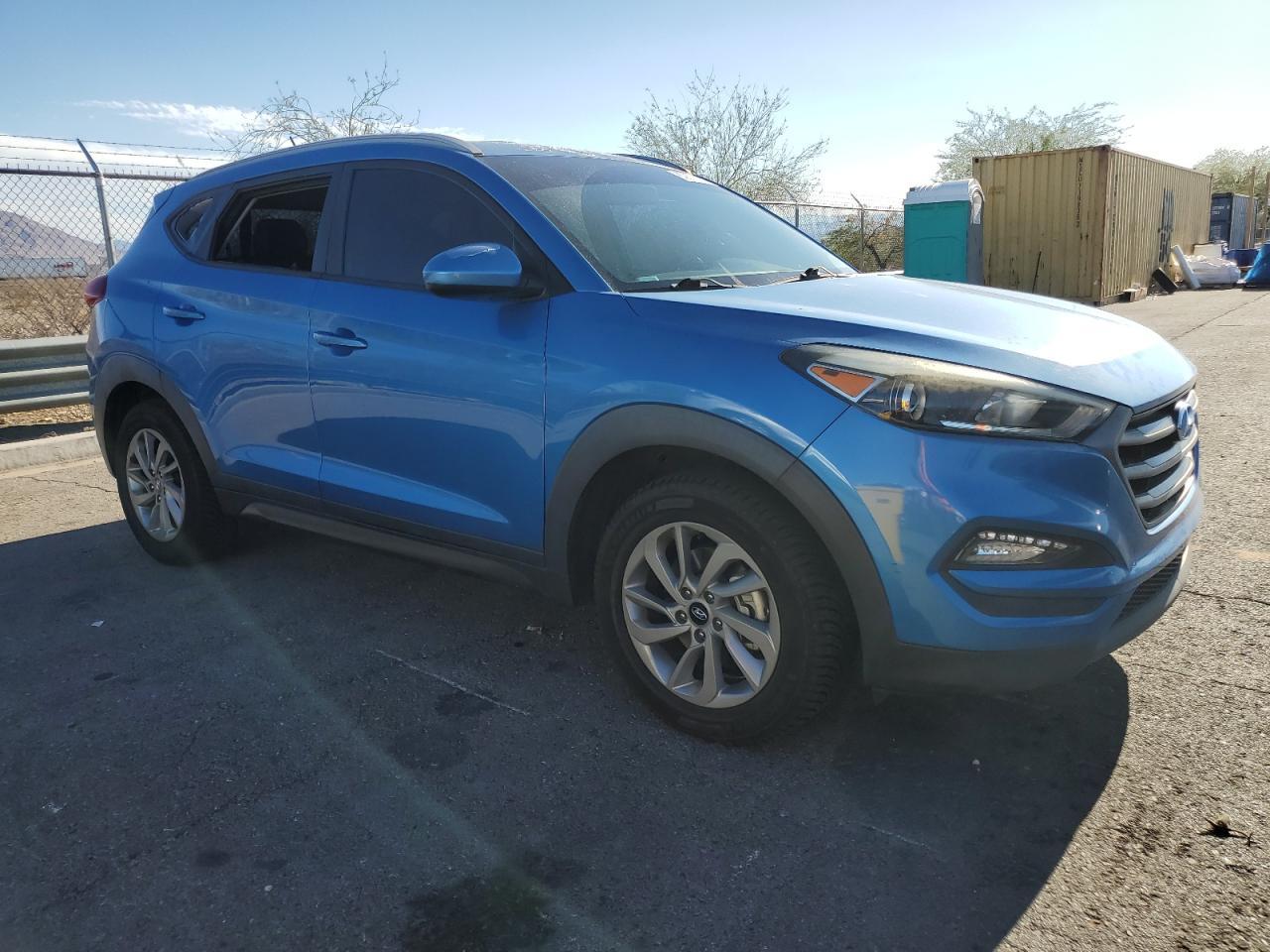 2016 HYUNDAI TUCSON