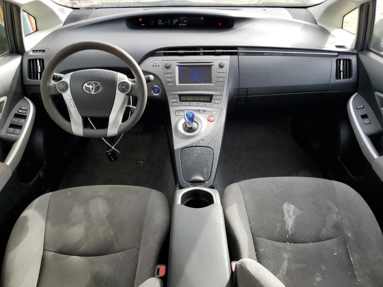 2014 TOYOTA PRIUS