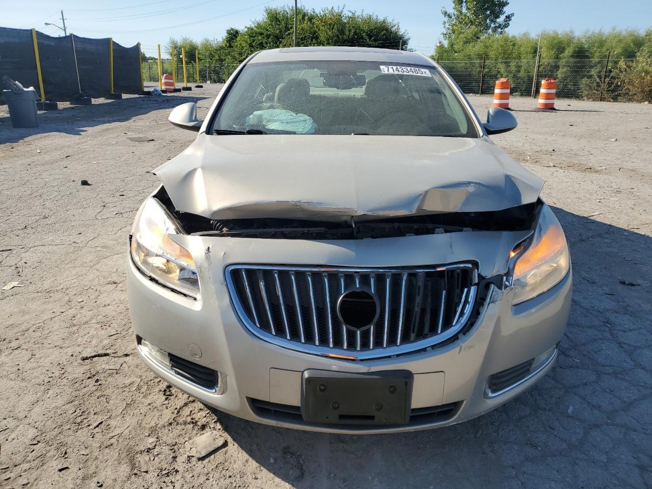 2011 BUICK Regal