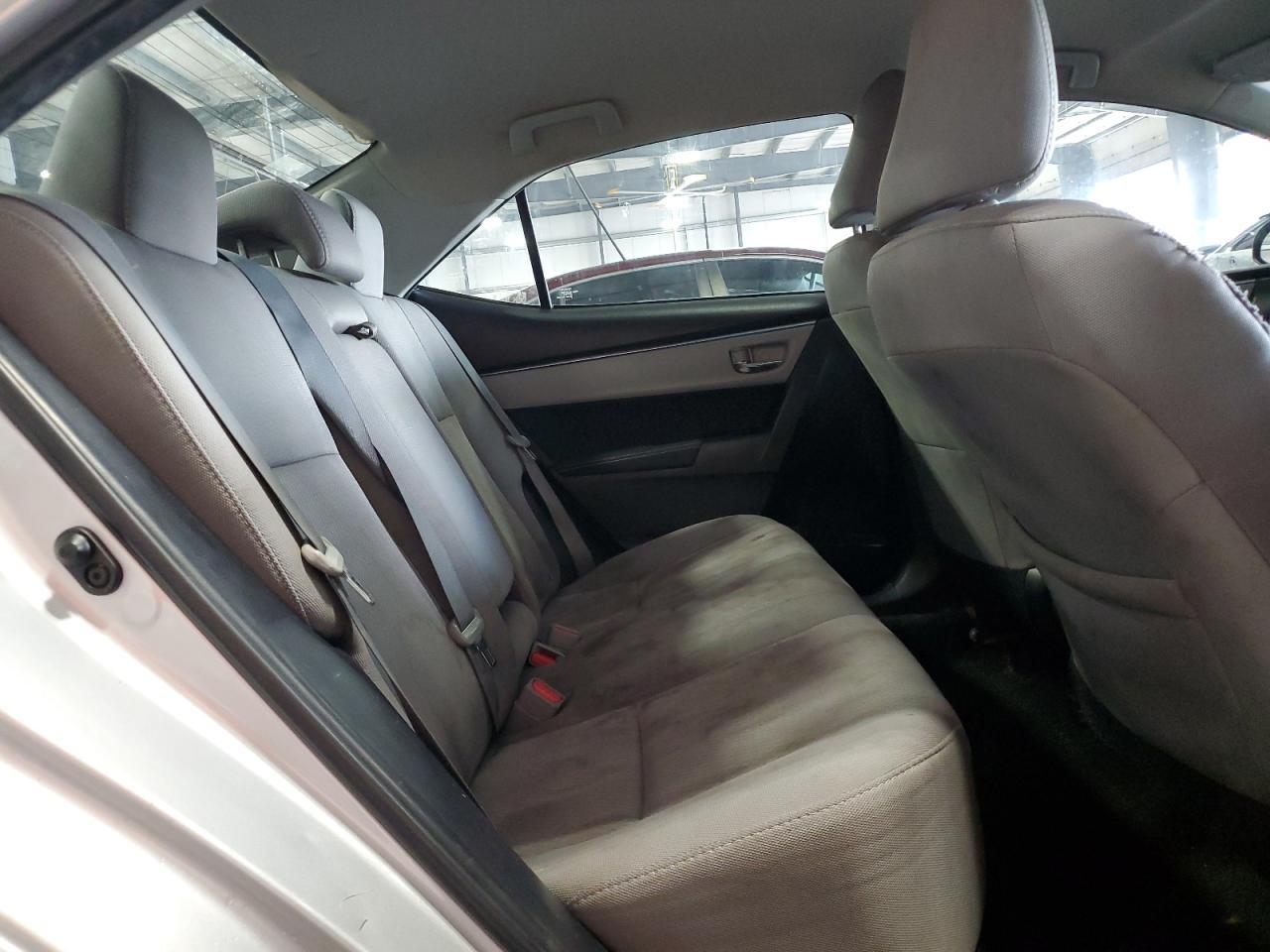2015 TOYOTA COROLLA