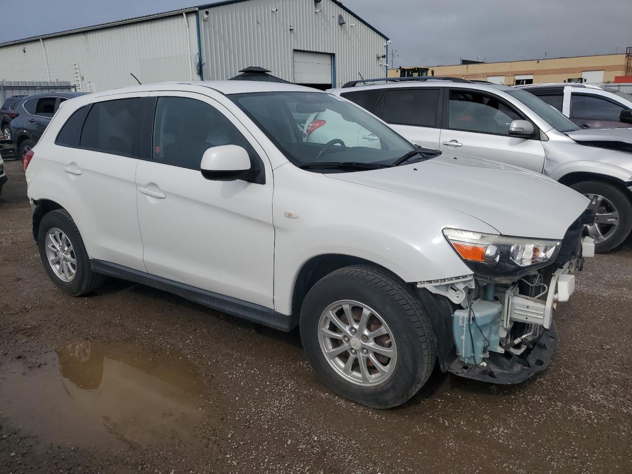 2011 MITSUBISHI RVR