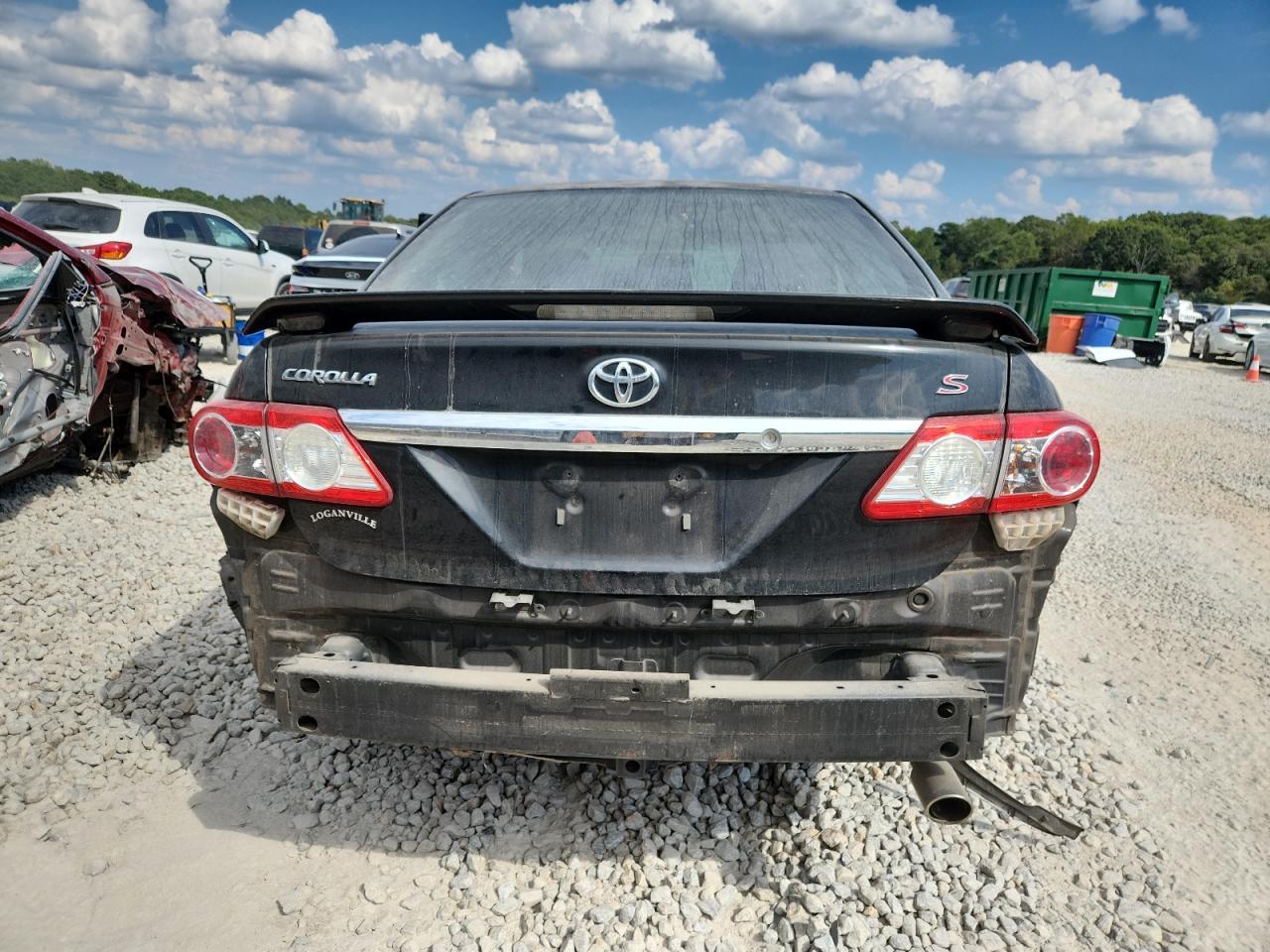 2011 TOYOTA COROLLA