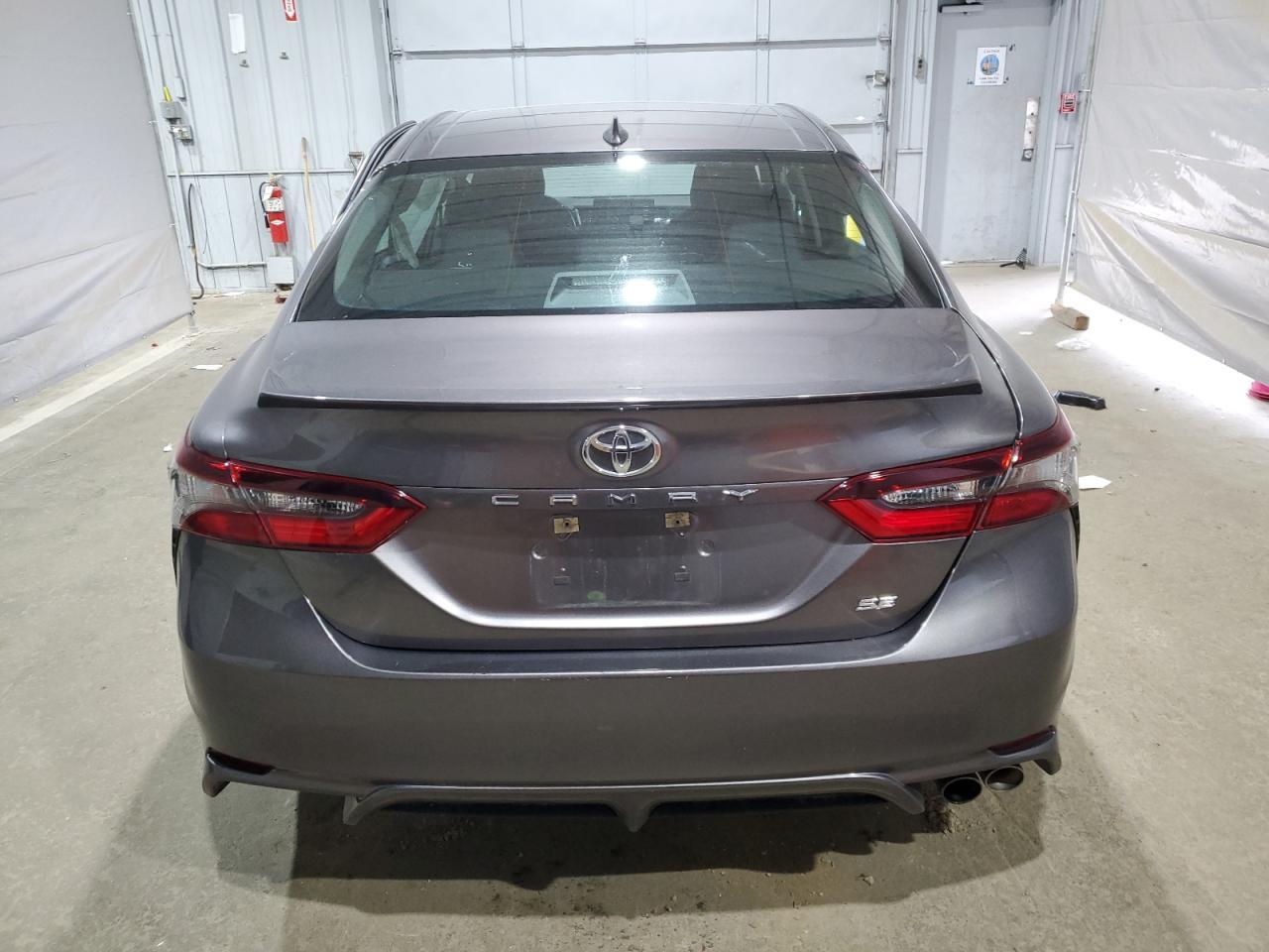 2021 TOYOTA CAMRY