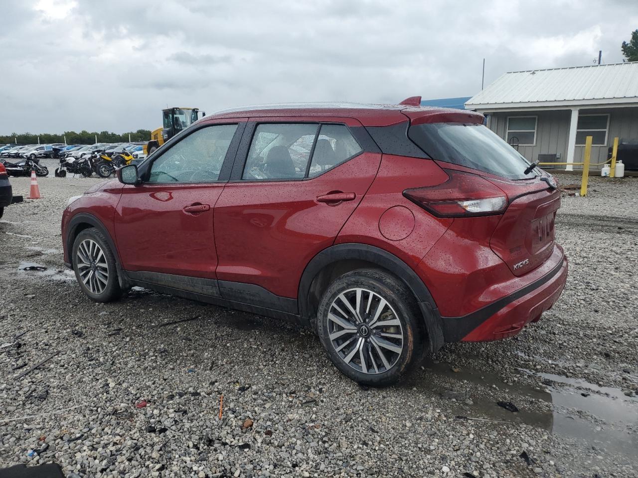 2022 NISSAN KICKS