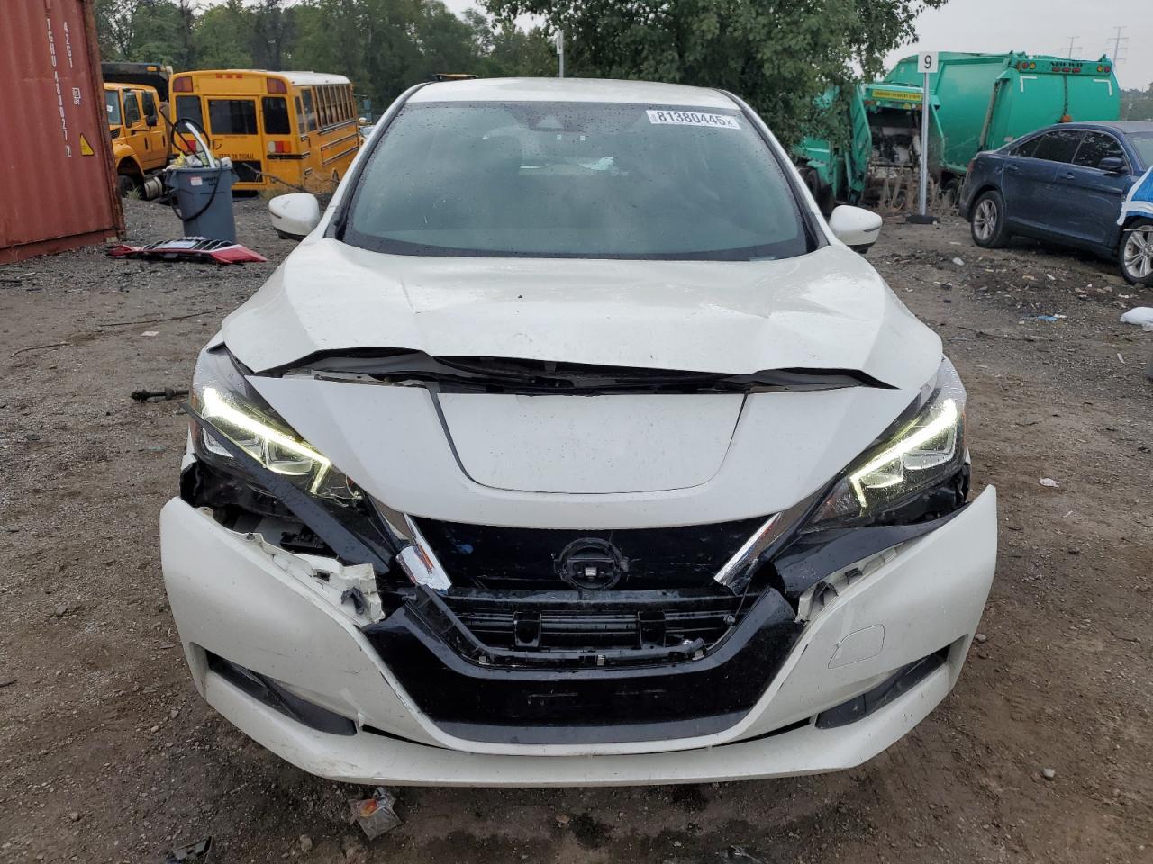 2018 NISSAN LEAF