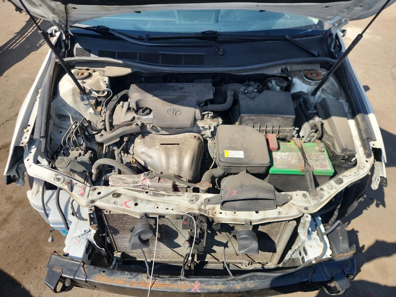 2016 TOYOTA CAMRY