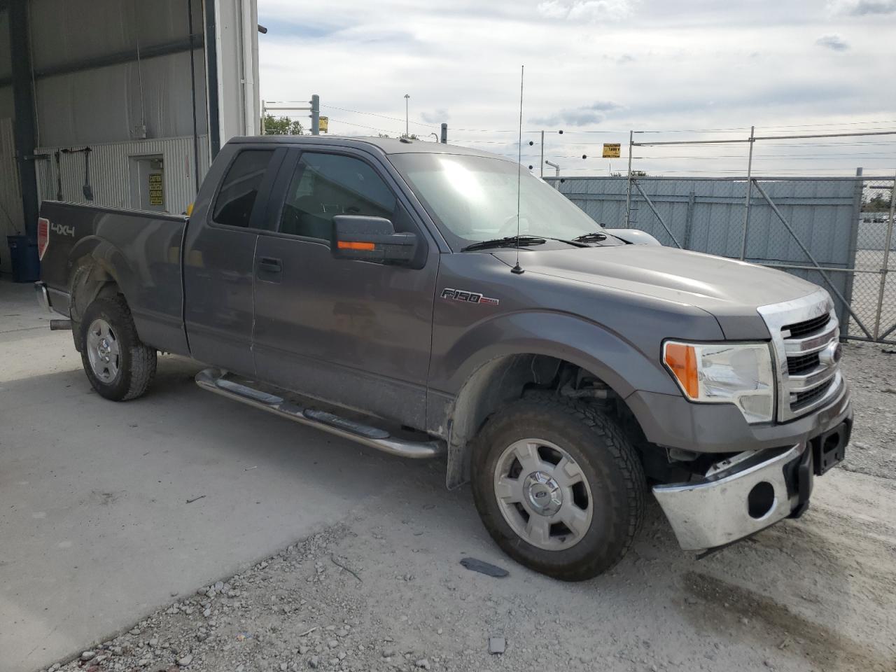 2014 FORD F-150