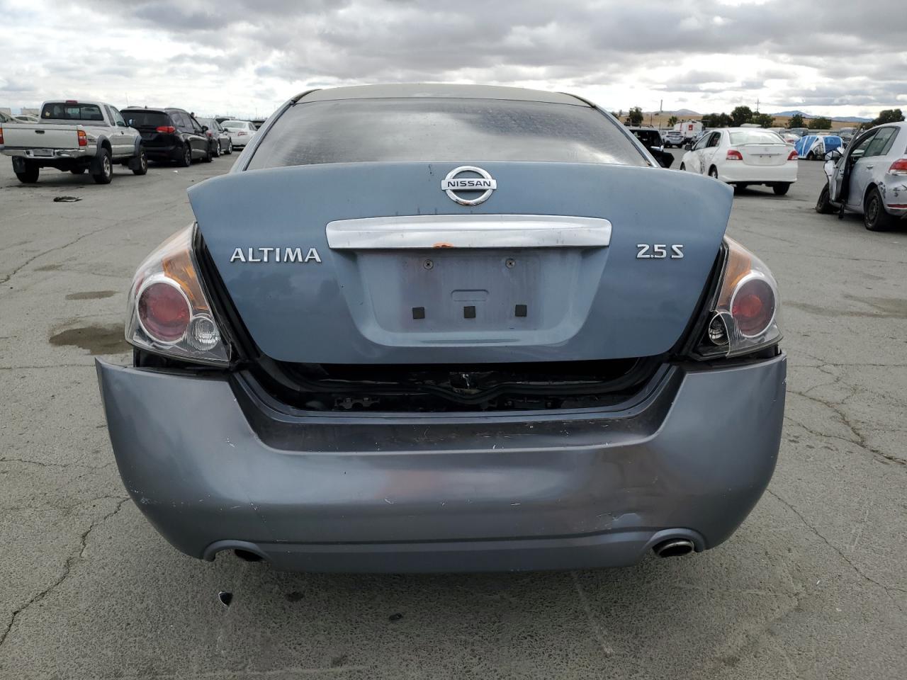 2011 NISSAN ALTIMA