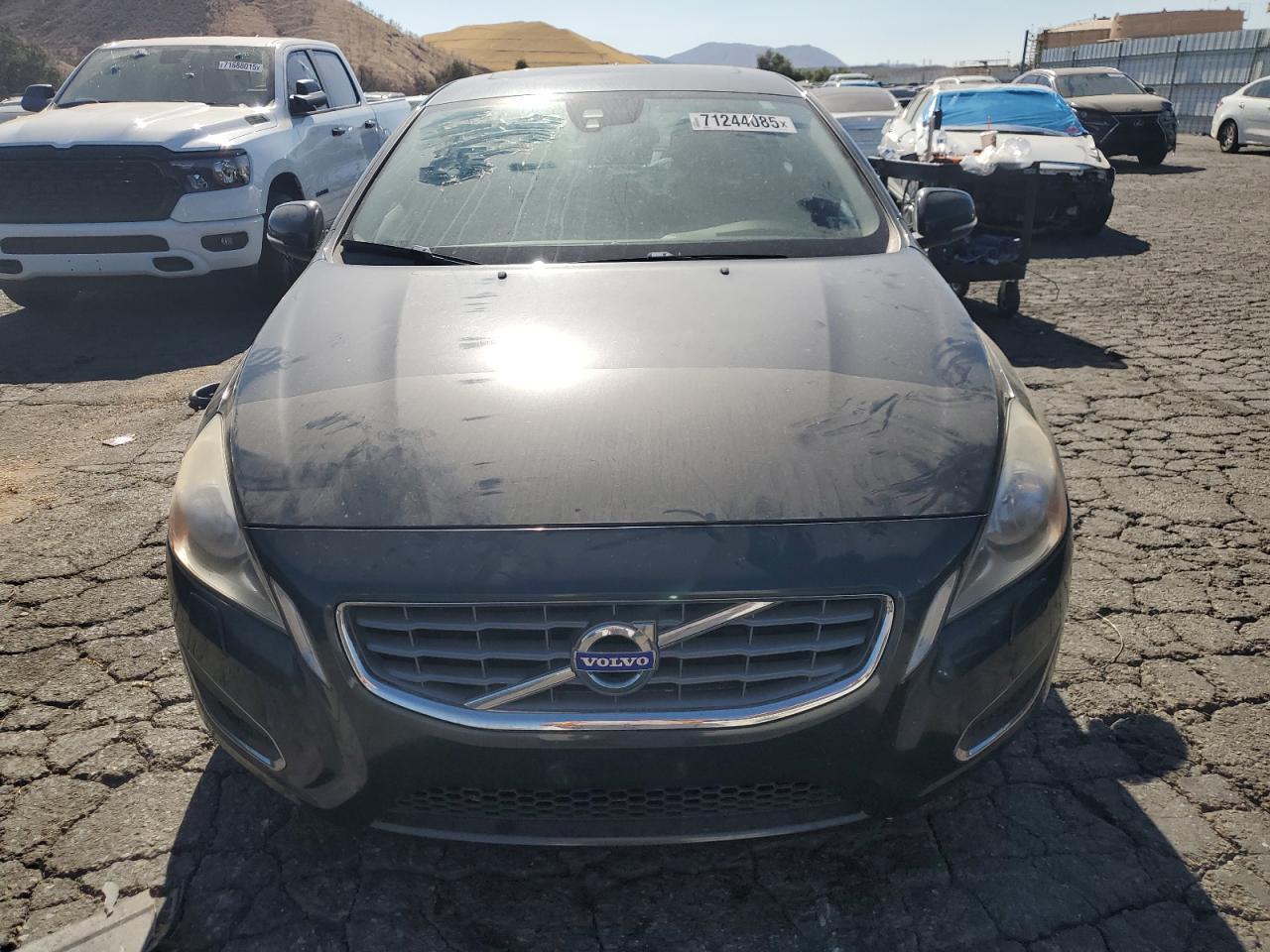 2012 VOLVO S60