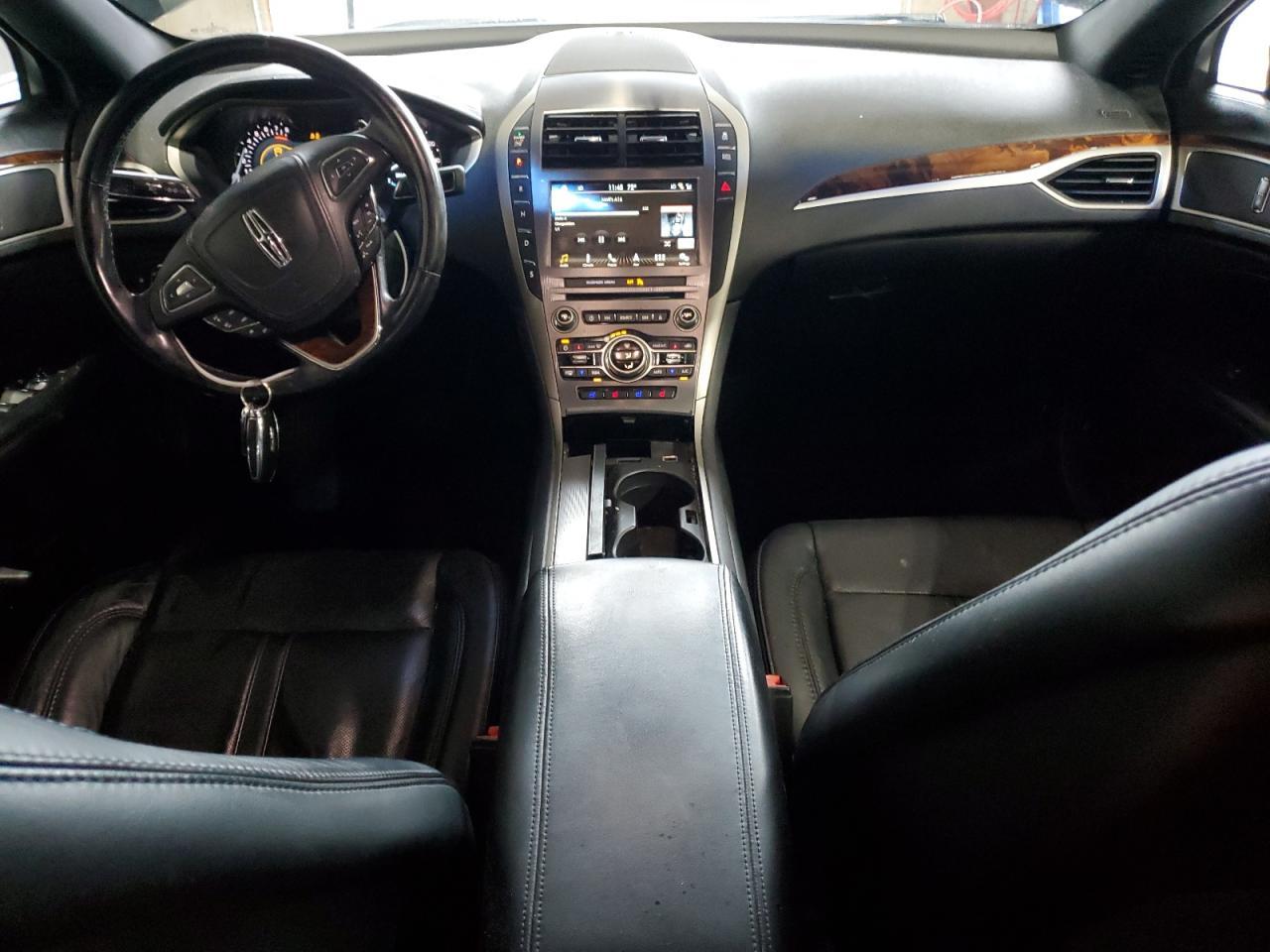2017 LINCOLN MKZ