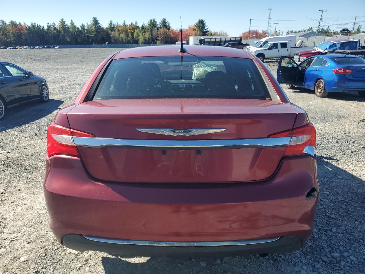 2011 CHRYSLER 200