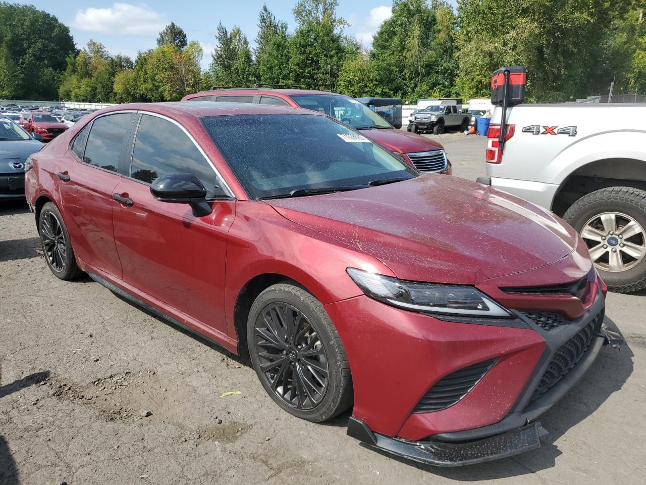 2018 TOYOTA CAMRY