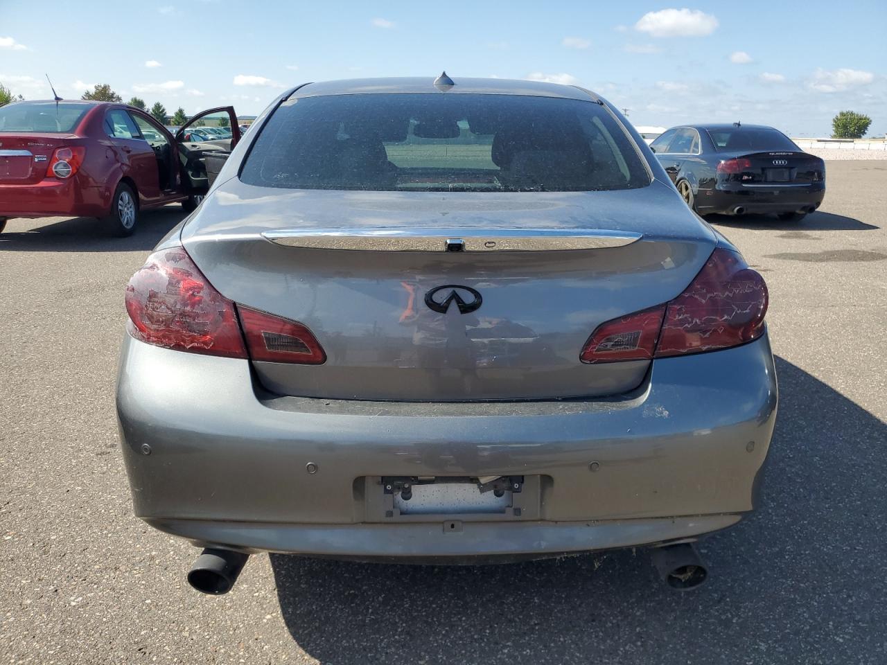 2012 INFINITI G37