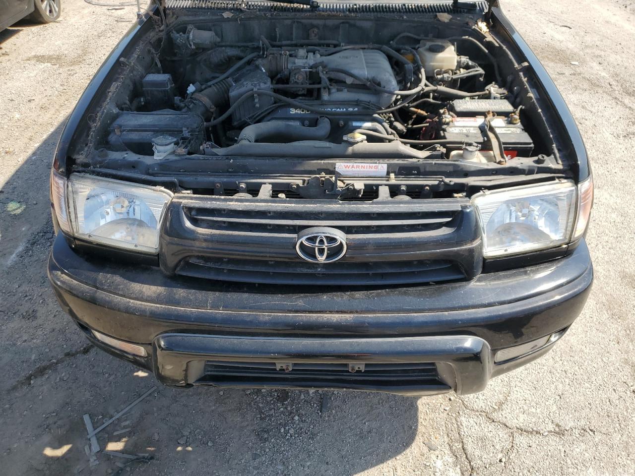 2002 TOYOTA 4Runner