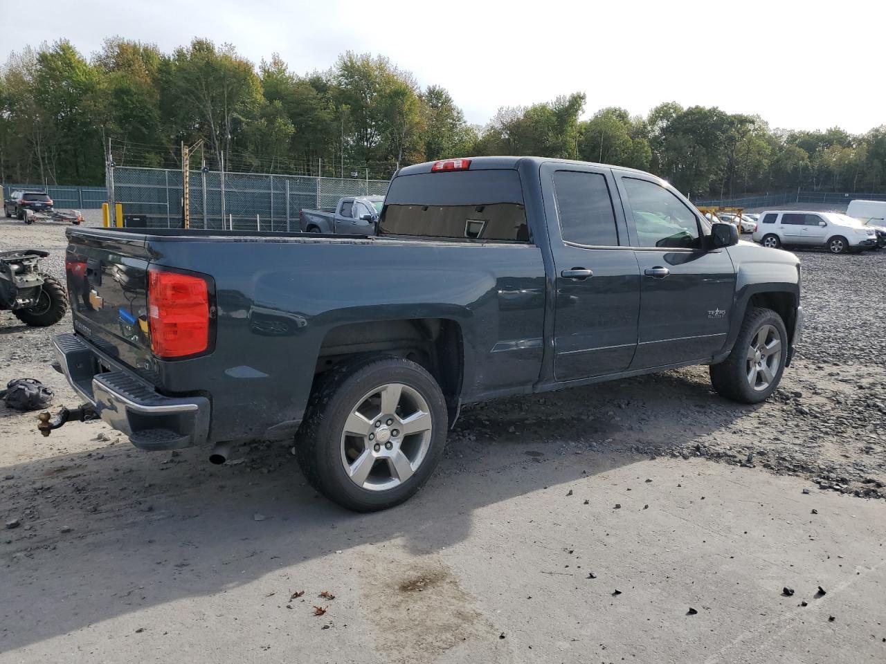2018 CHEVROLET Silverado