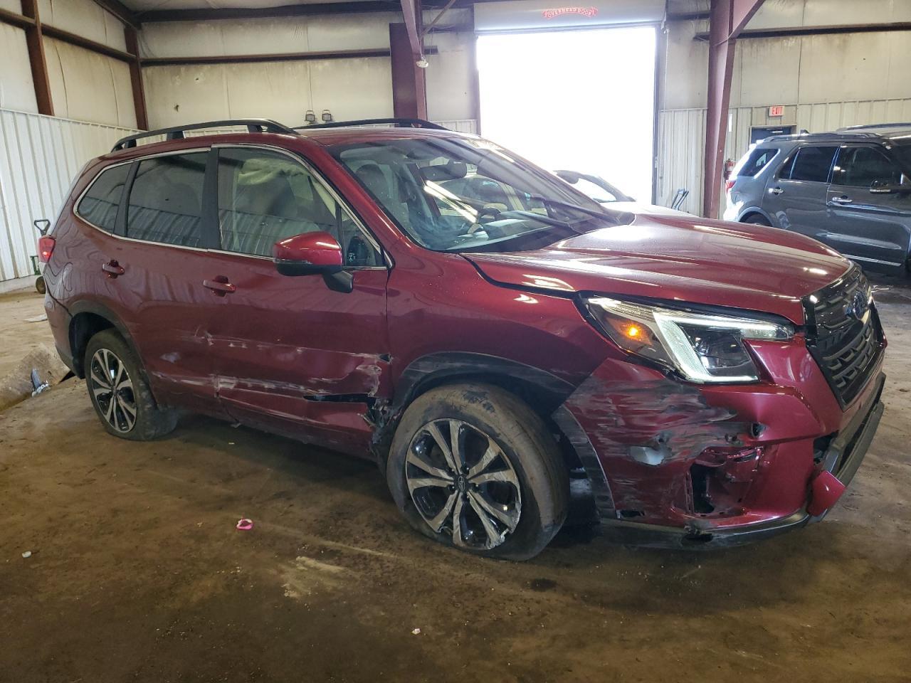 2023 SUBARU FORESTER