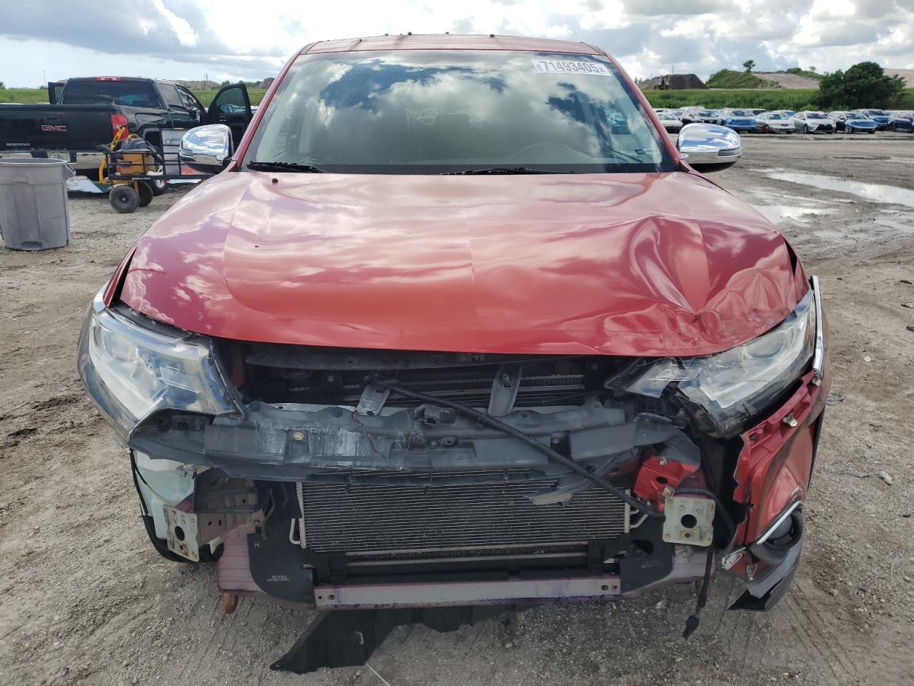 2016 MITSUBISHI outlander