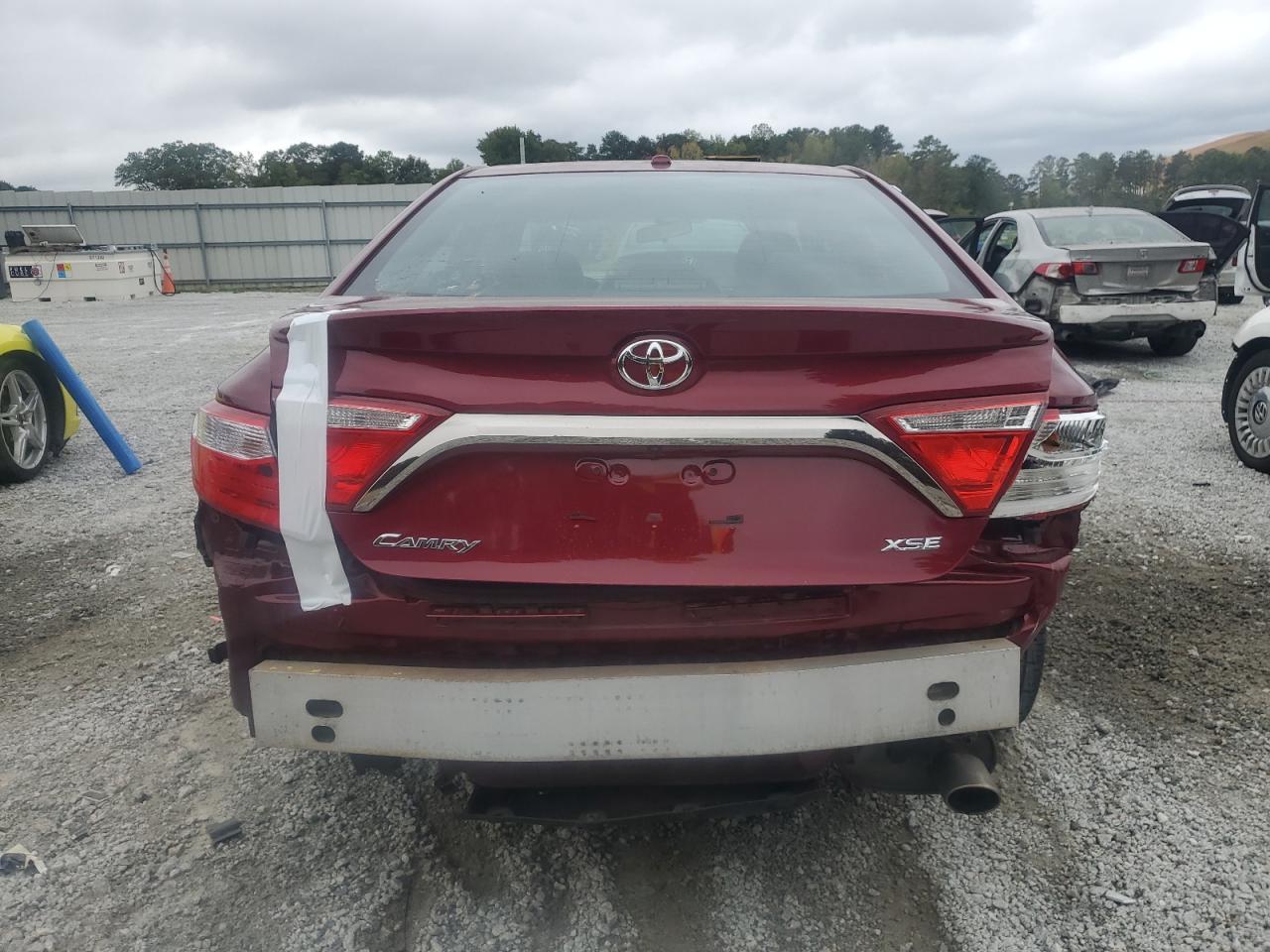 2015 TOYOTA CAMRY