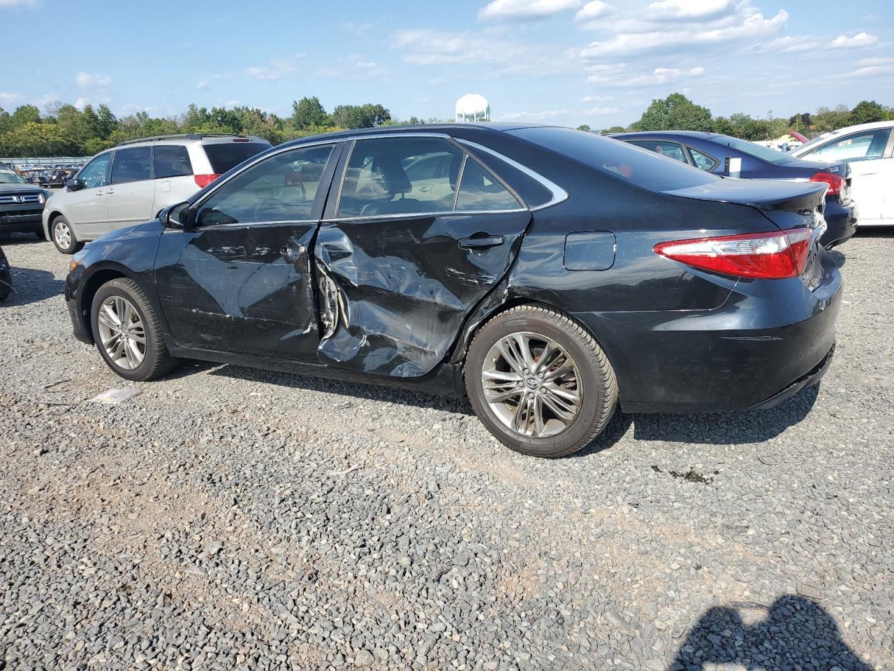 2015 TOYOTA CAMRY