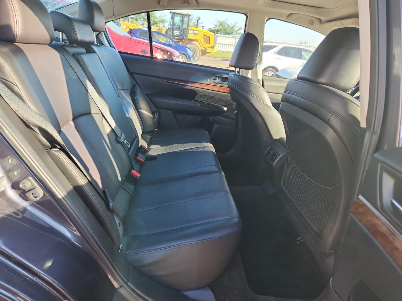 2013 SUBARU Legacy