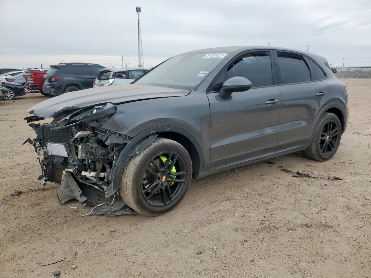 2020 PORSCHE CAYENNE