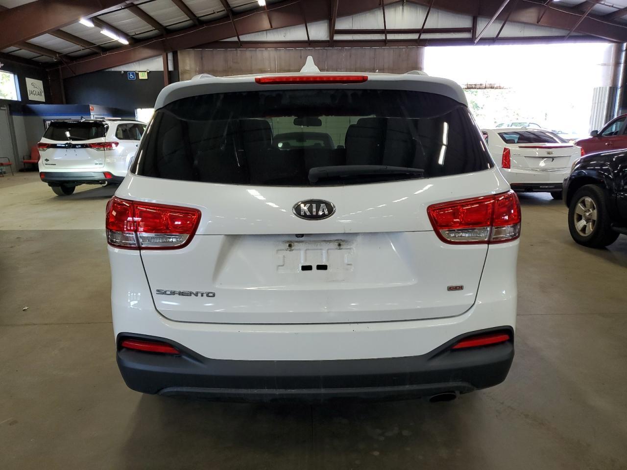 2016 KIA SORENTO